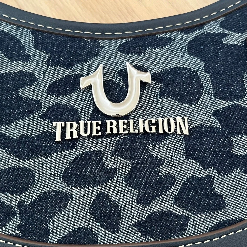 True Religion Women Navy Blue Leopard Print Denim Crescent Shoulder Bag‎ New